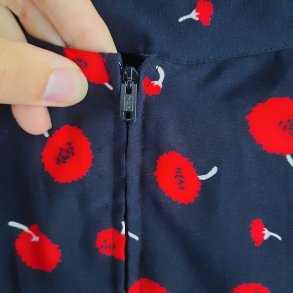 Vintage Navy & Red Floral Dress - Picture 5 of 6